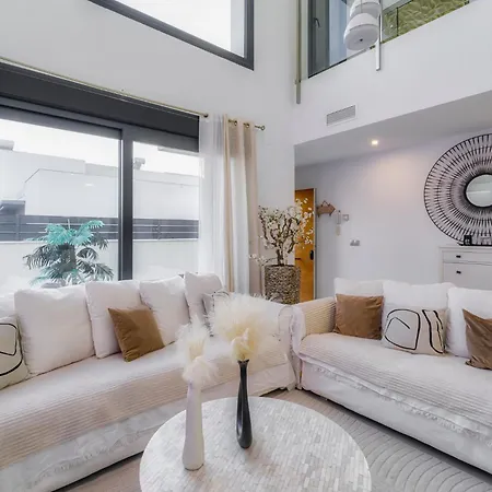 White Diamond - Piscine - 10 Minutes Villa